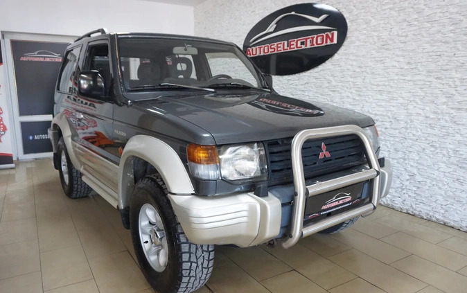 Mitsubishi Pajero cena 28900 przebieg: 271353, rok produkcji 1991 z Bukowno małe 742